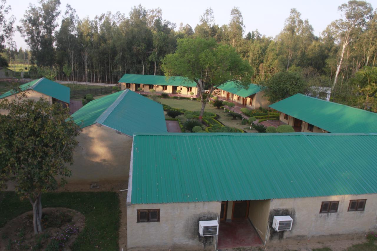Dr. Sudha'S Ayurveda Hotel Muzaffarnagar Exterior foto