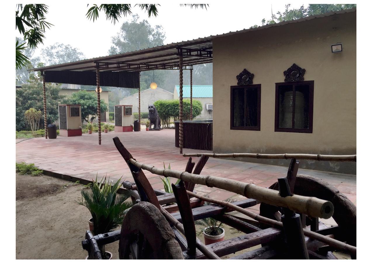 Dr. Sudha'S Ayurveda Hotel Muzaffarnagar Exterior foto